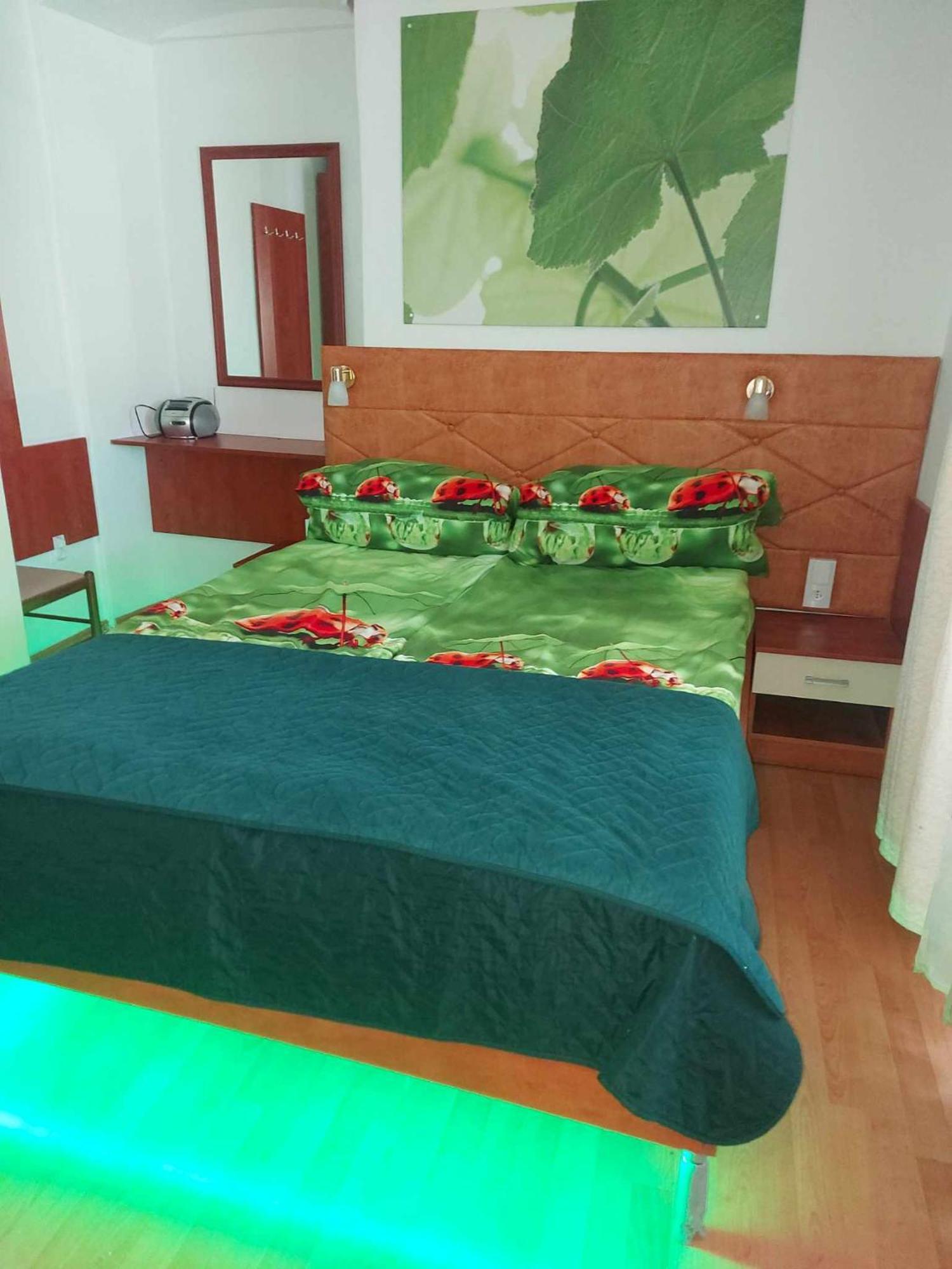 Vila Zlata Apartment Punat Exterior photo